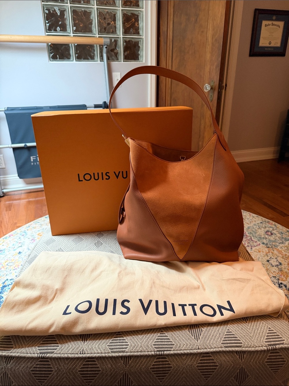 NWT Authentic Louis Vuitton Low Key Suede Hobo MM